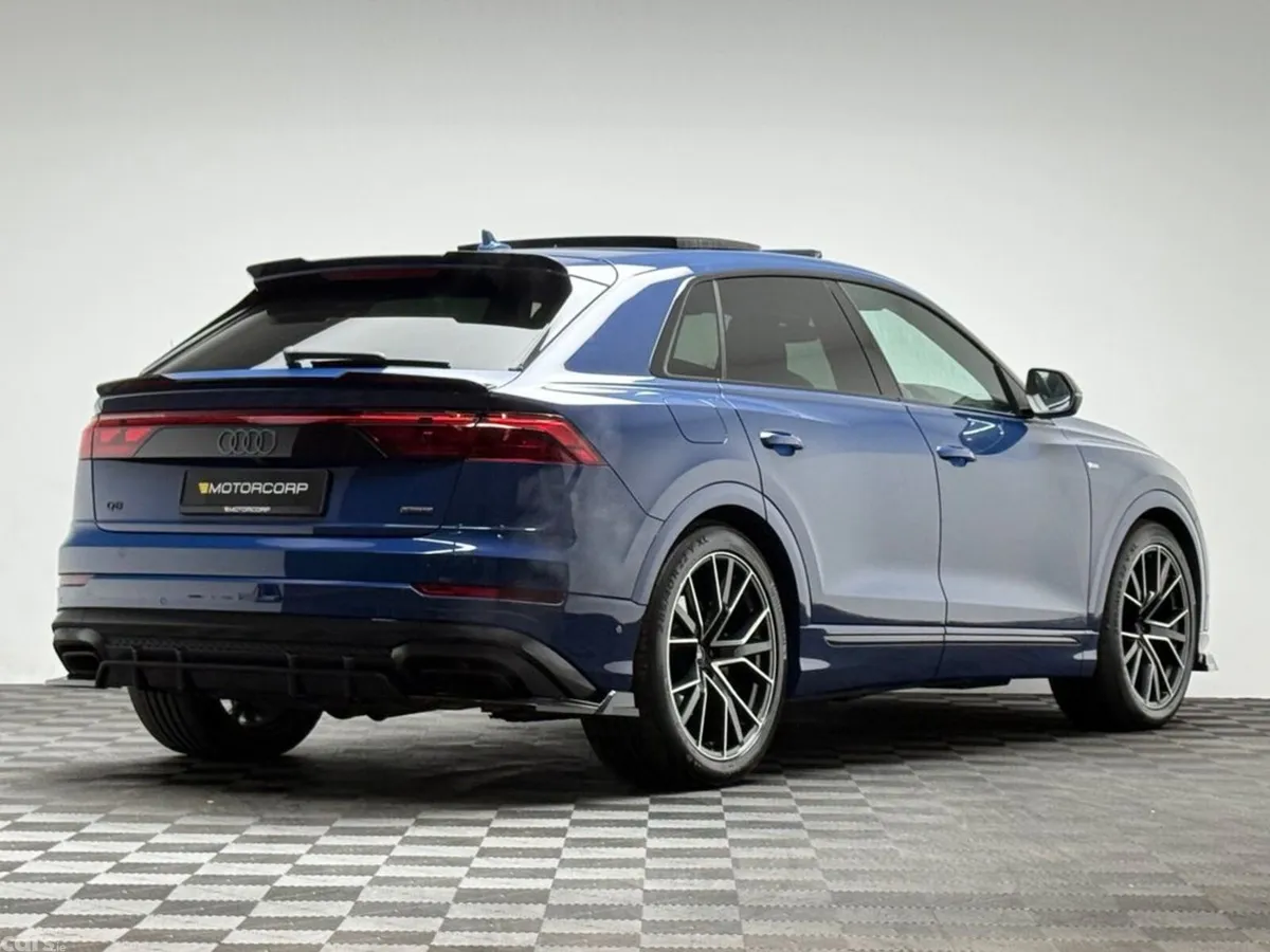 Audi Q8 SUV, Petrol Plug-in Hybrid, 2026, Blue
