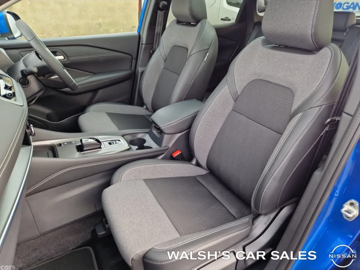 Nissan Qashqai SUV, Petrol Hybrid, 2026, Blue