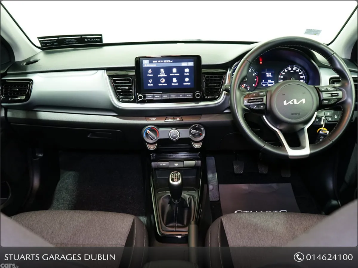 Kia Stonic Estate, Petrol, 2022, Silver
