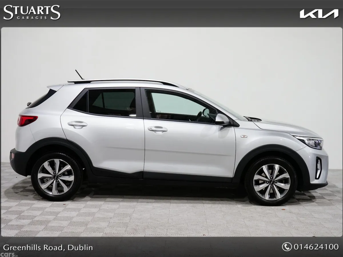 Kia Stonic Estate, Petrol, 2022, Silver