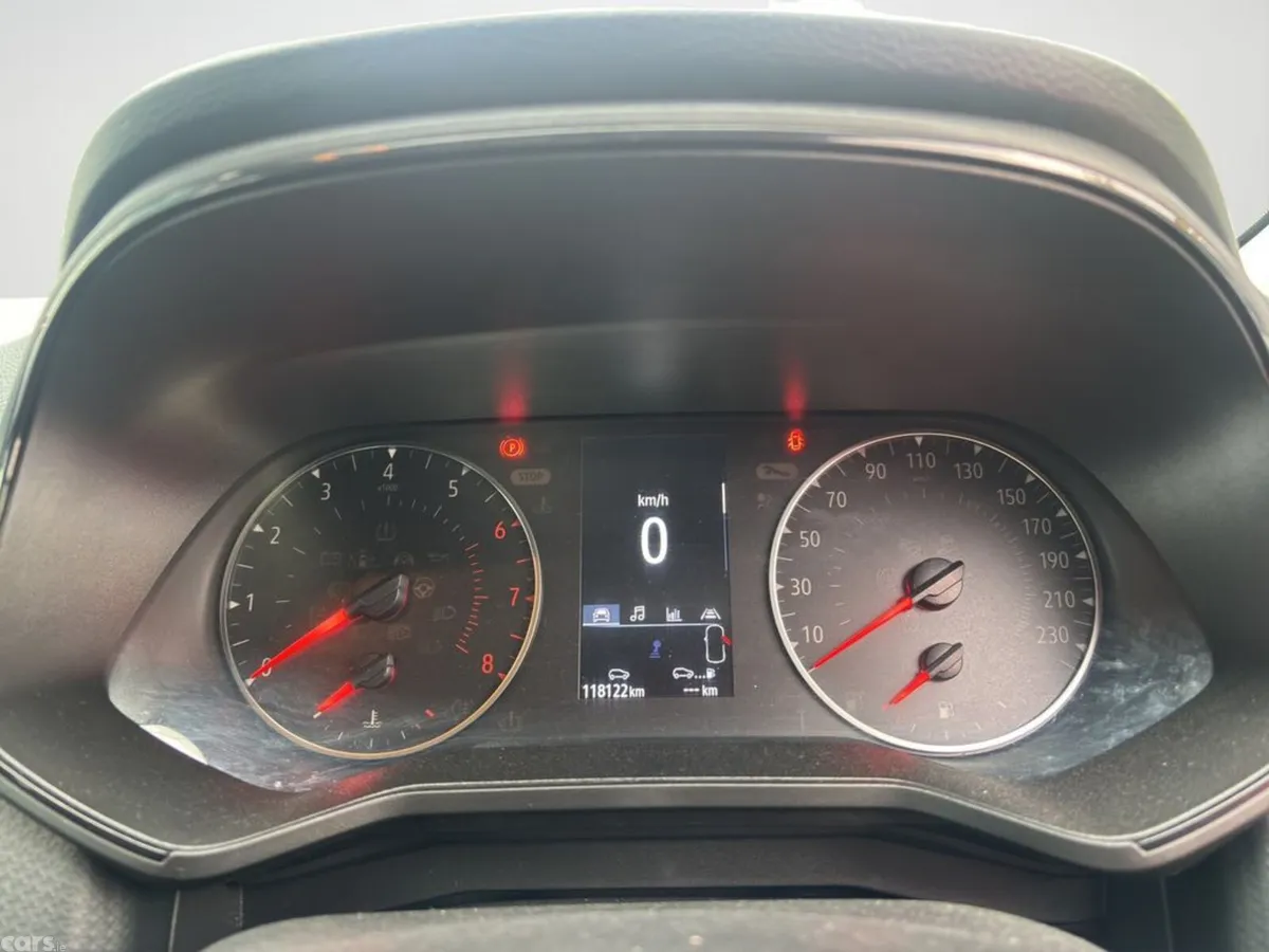 Renault Clio Hatchback, Petrol, 2022, Black