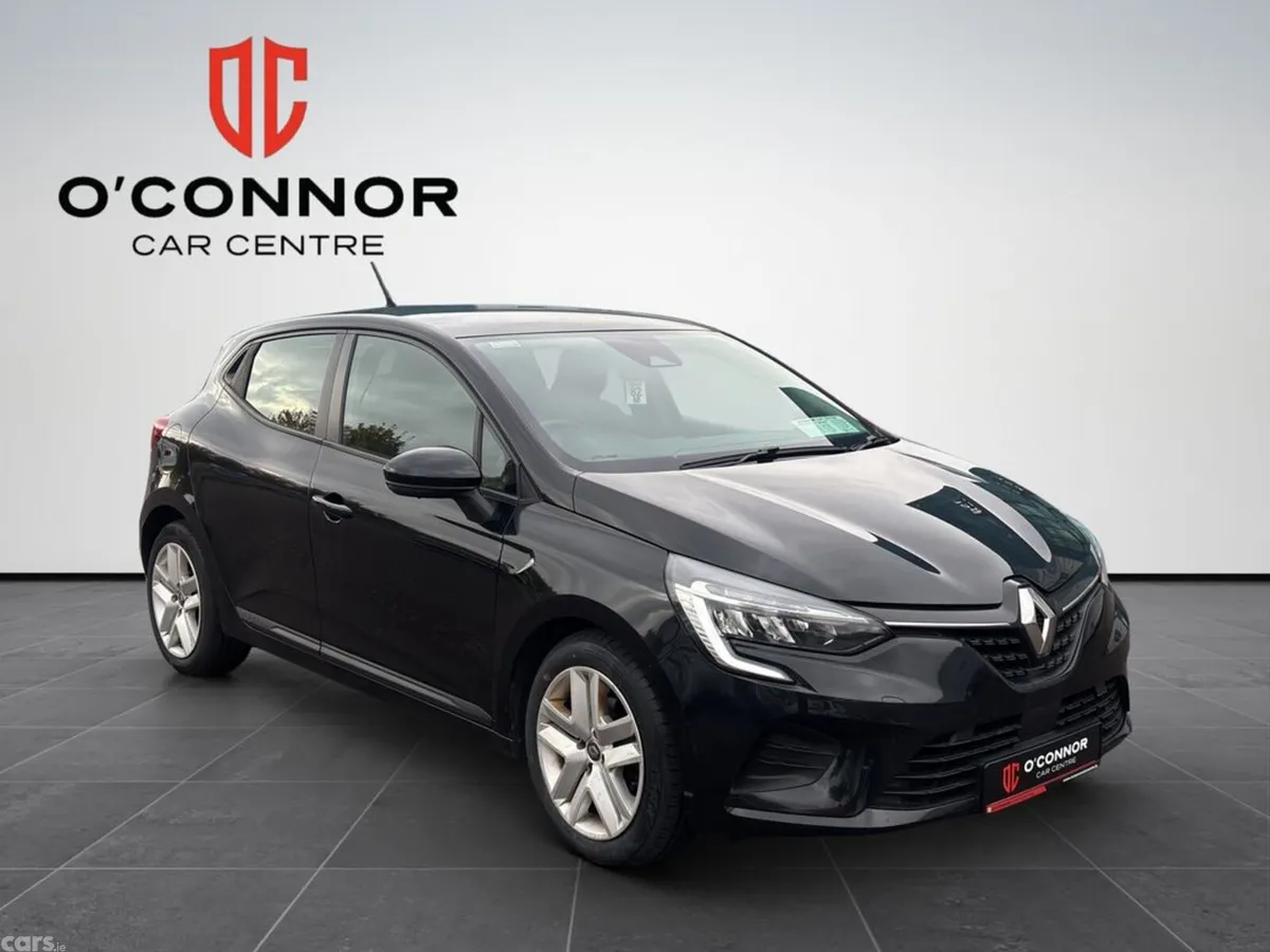 Renault Clio Hatchback, Petrol, 2022, Black