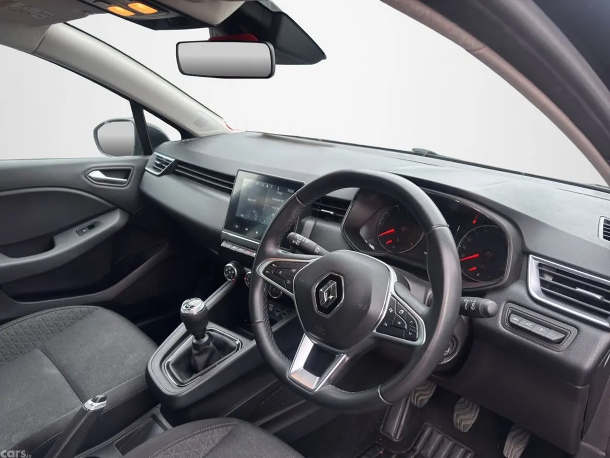Renault Clio Hatchback, Petrol, 2022, Black