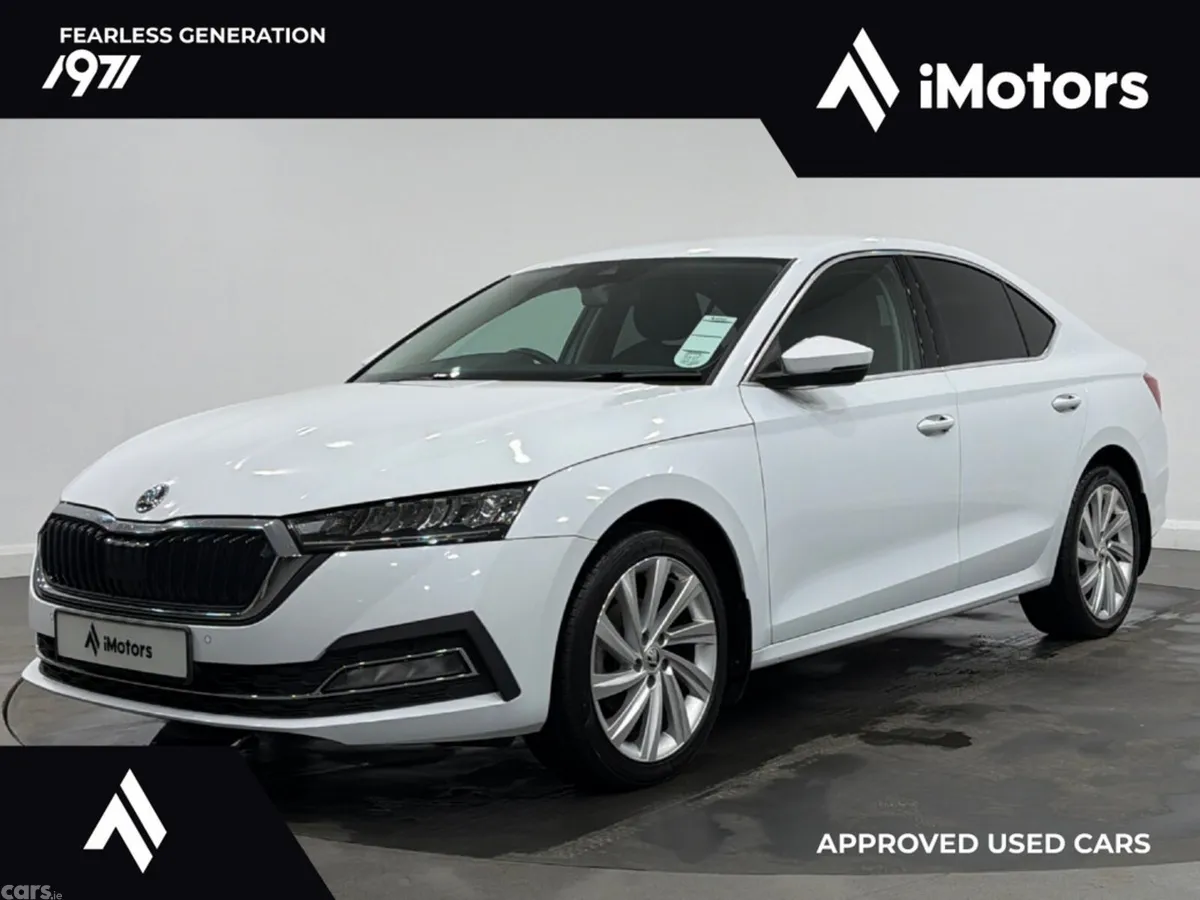 Skoda Octavia Saloon, Diesel, 2023, White