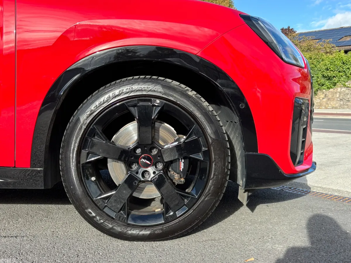 Mini Countryman Hatchback, Electric, 2024, Red