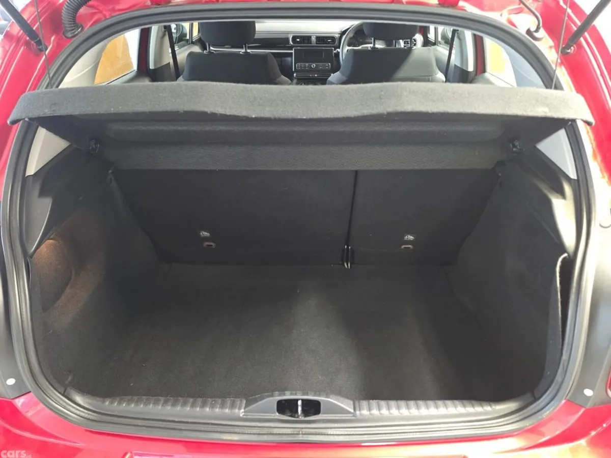 Citroen C3 Hatchback, Petrol, 2018, Red