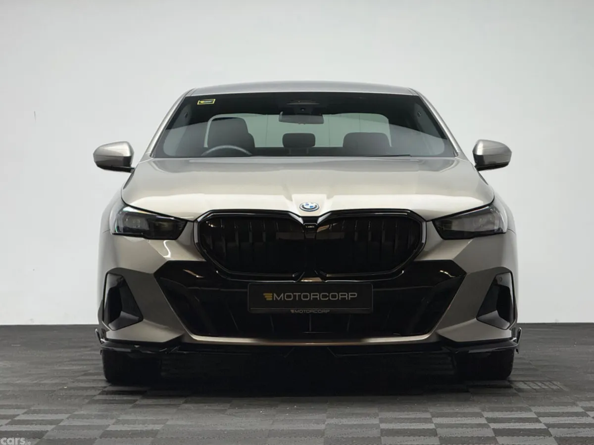 BMW 5-Series Saloon, Petrol Plug-in Hybrid, 2025, Grey