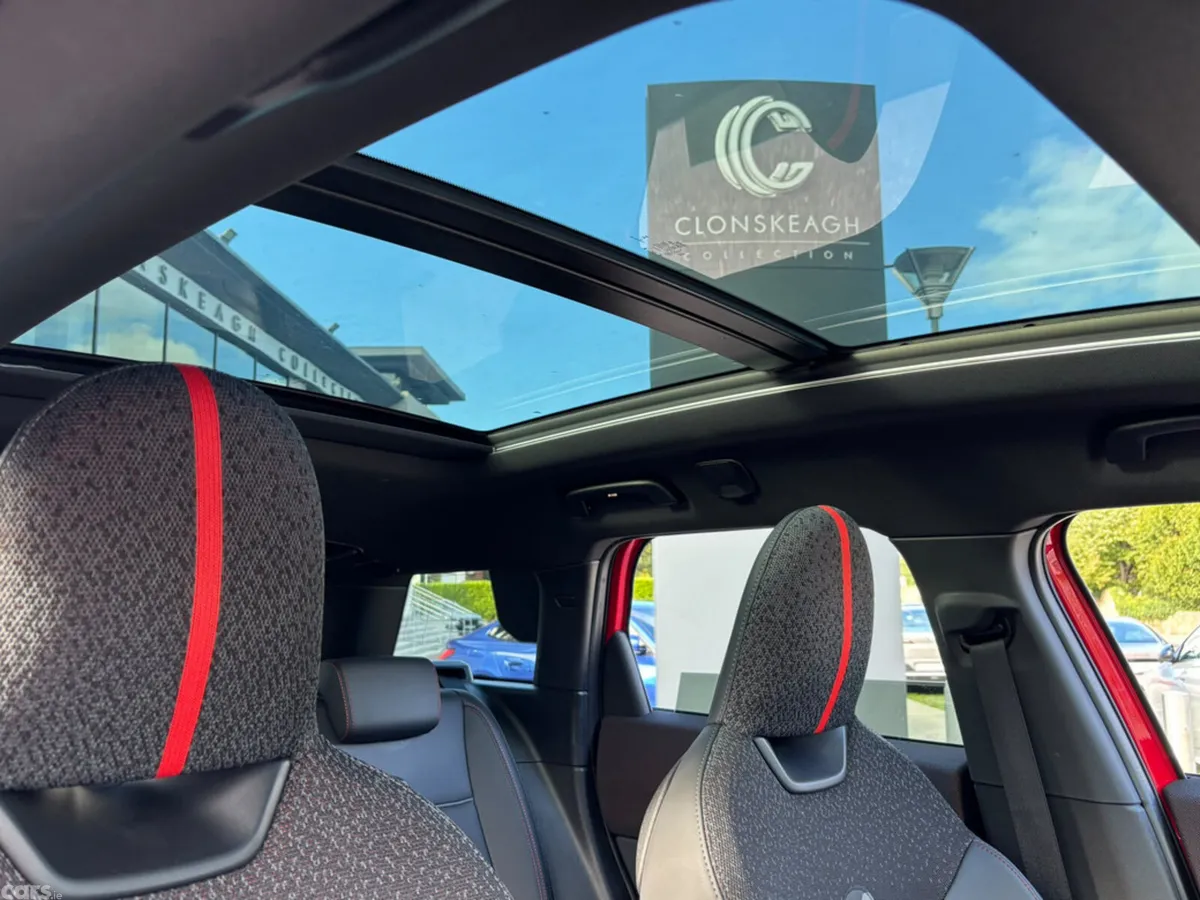 Mini Countryman Hatchback, Electric, 2024, Red
