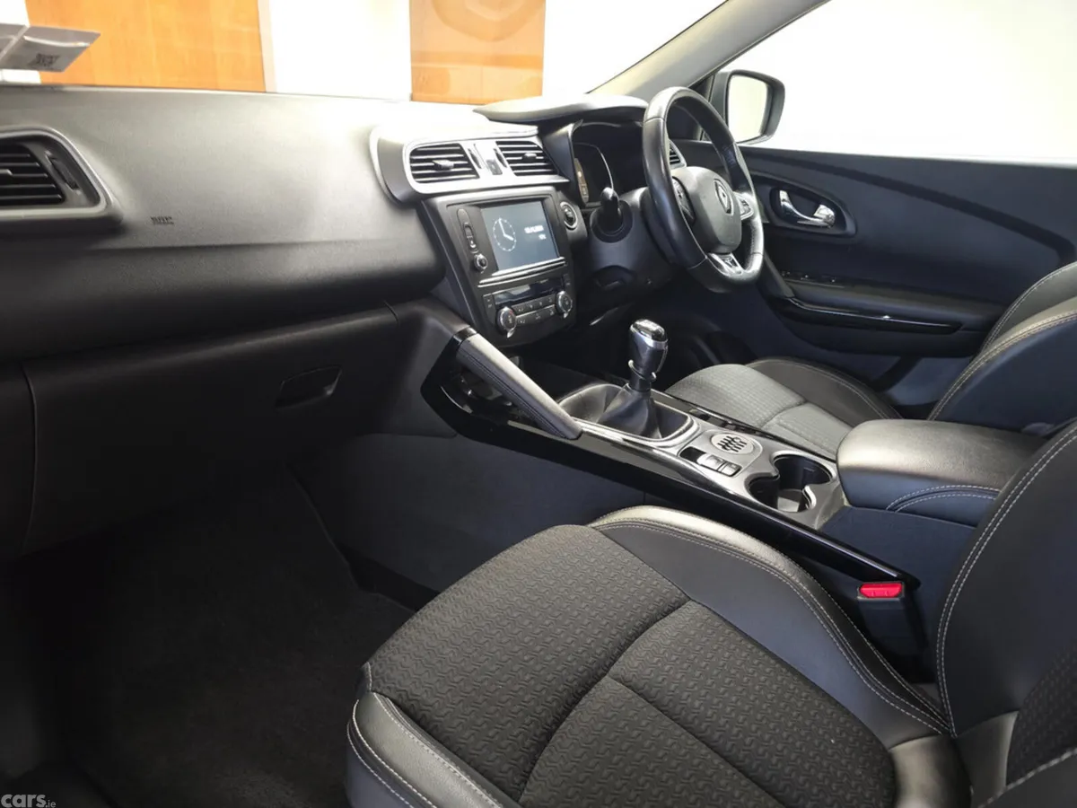 Renault Kadjar SUV, Diesel, 2016, Black