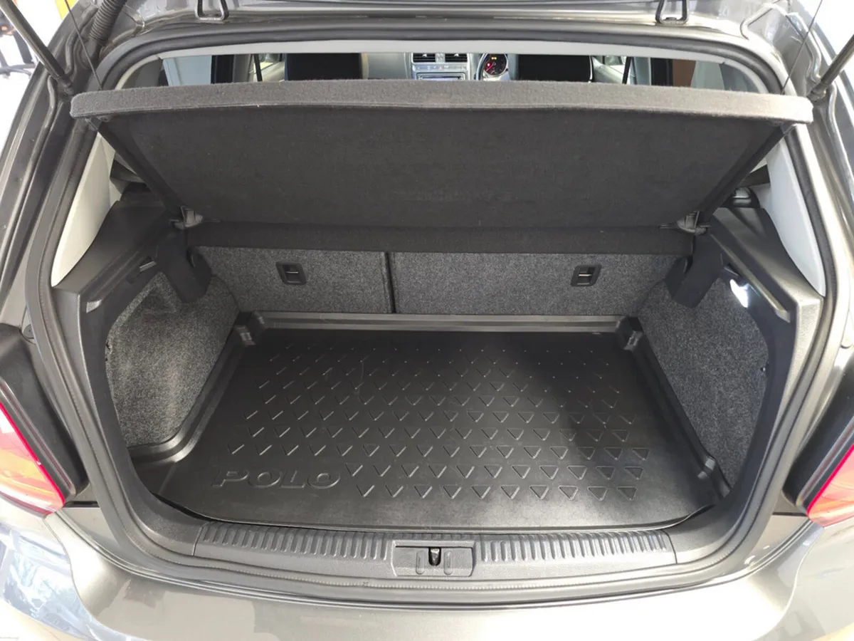 Volkswagen Polo Hatchback, Petrol, 2017, Grey