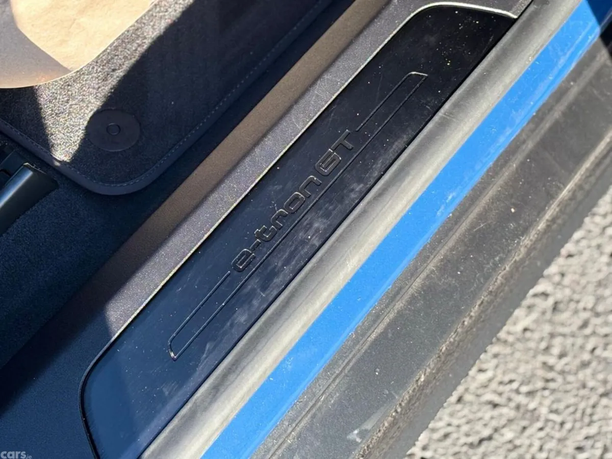 Audi e-tron GT Coupe, Electric, 2024, Blue