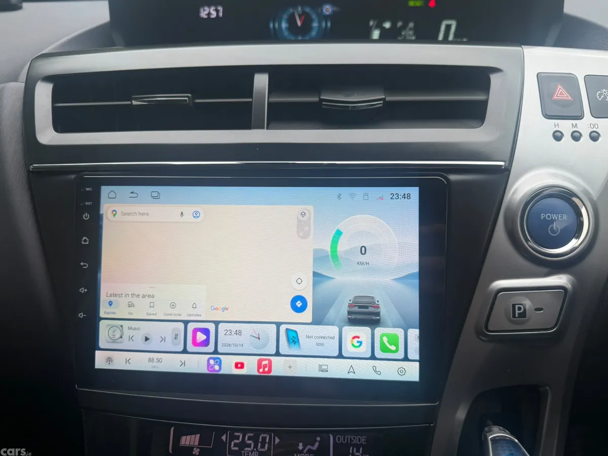 Toyota Prius MPV, Petrol Hybrid, 2017, Silver