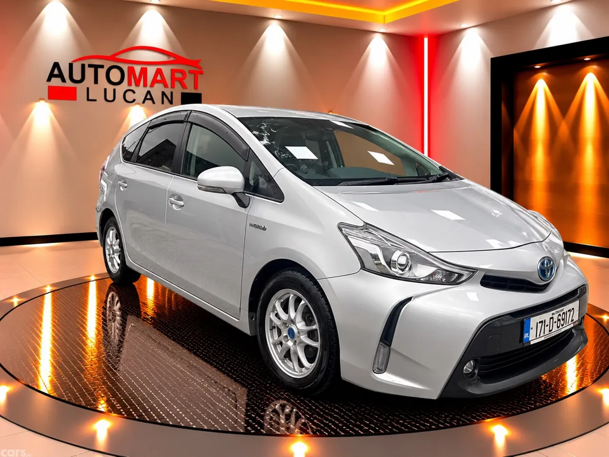 Toyota Prius MPV, Petrol Hybrid, 2017, Silver