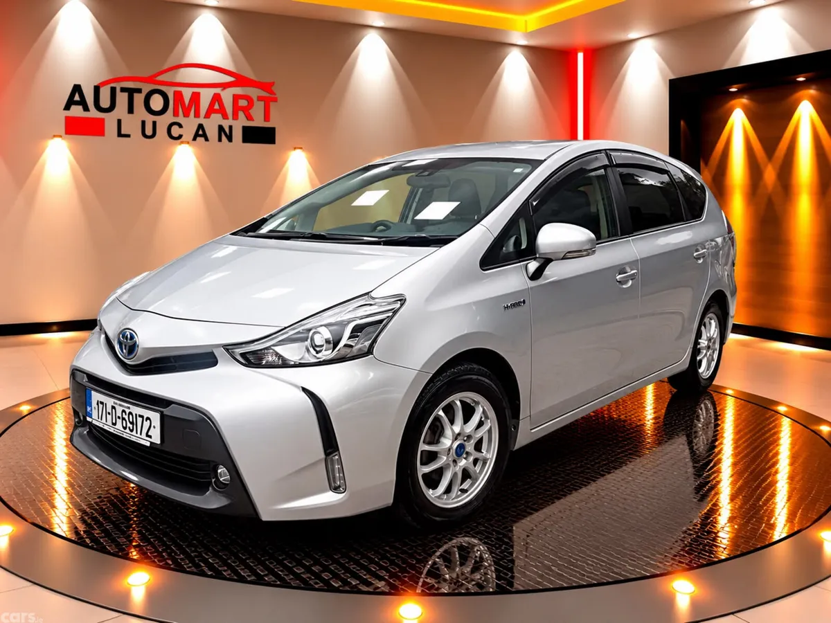 Toyota Prius MPV, Petrol Hybrid, 2017, Silver