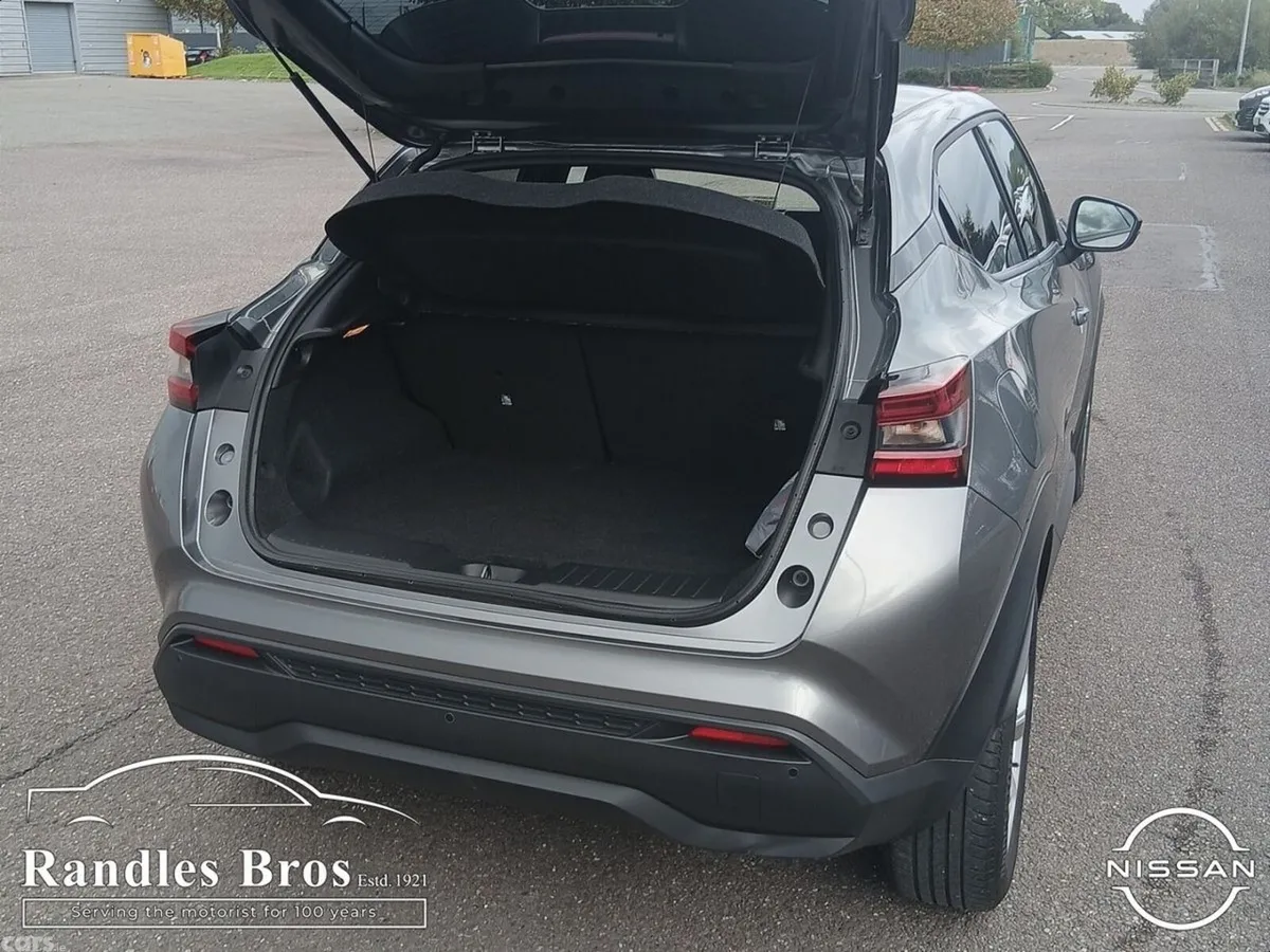Nissan Juke SUV, Petrol, 2021, Grey