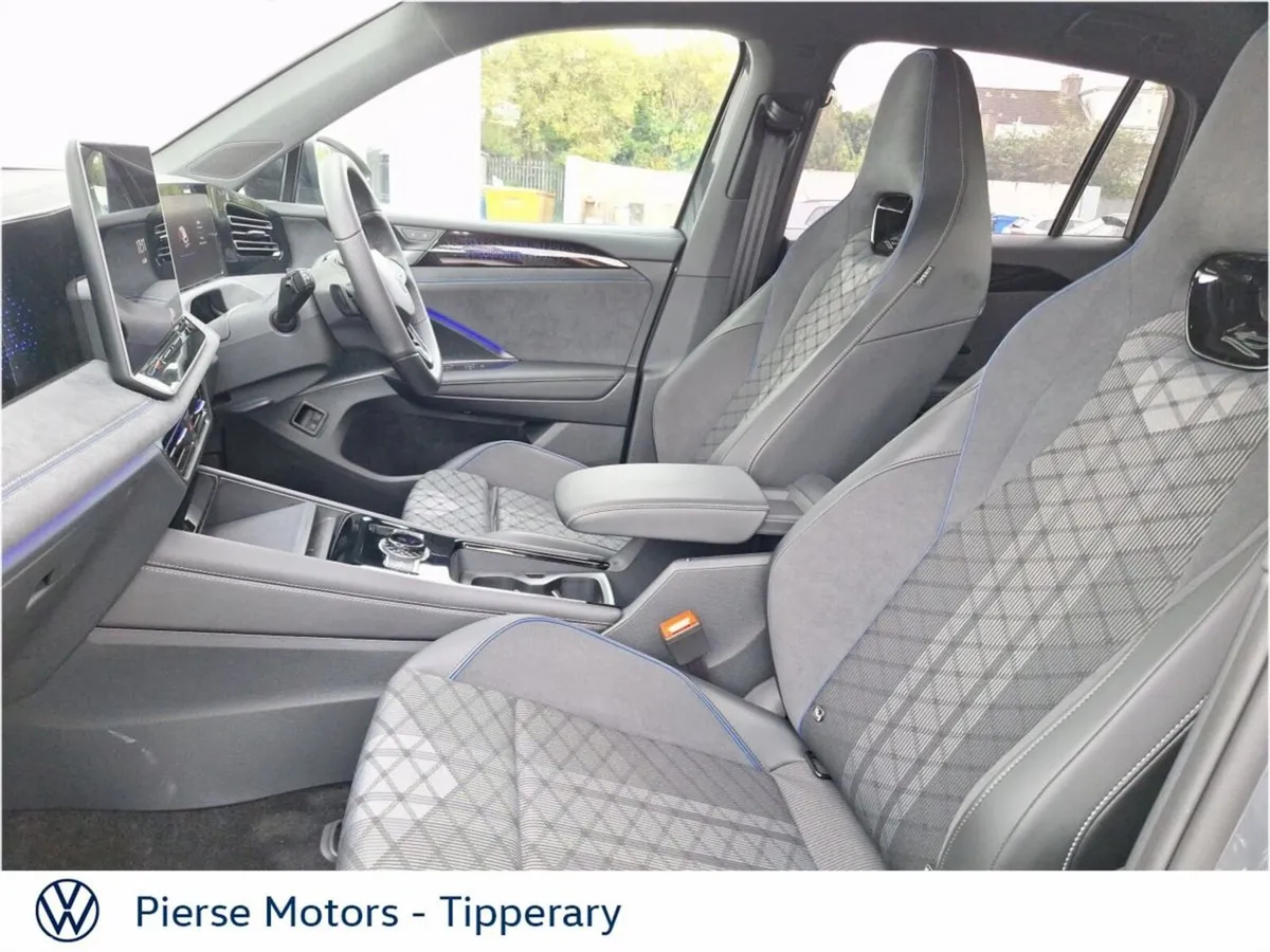 Volkswagen Tiguan SUV, Petrol Plug-in Hybrid, 2026, Grey