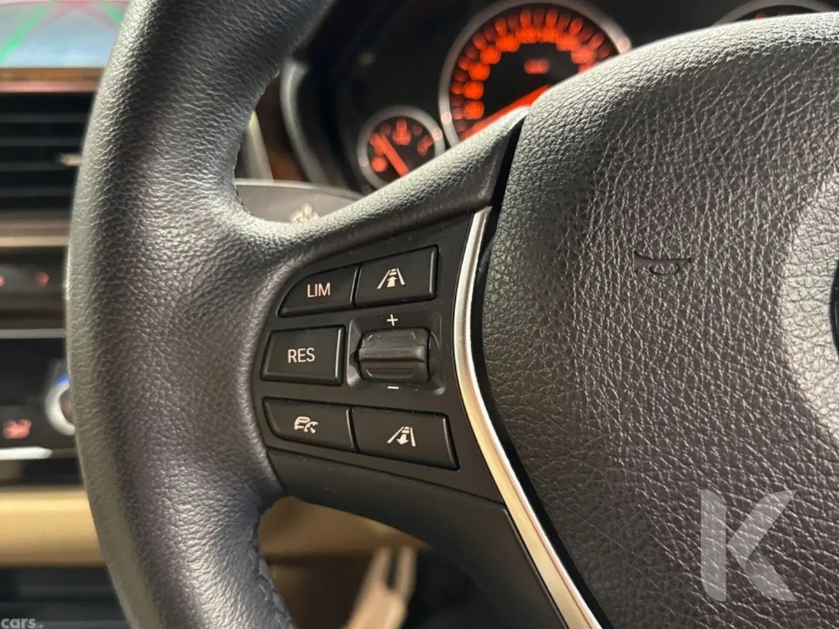 BMW 3-Series Saloon, Petrol Plug-in Hybrid, 2018, Blue
