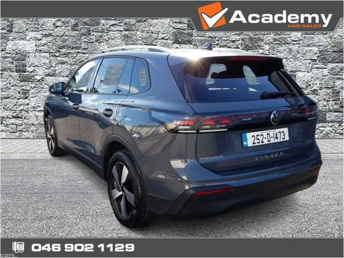 Volkswagen Tiguan Estate, Diesel, 2025, Grey
