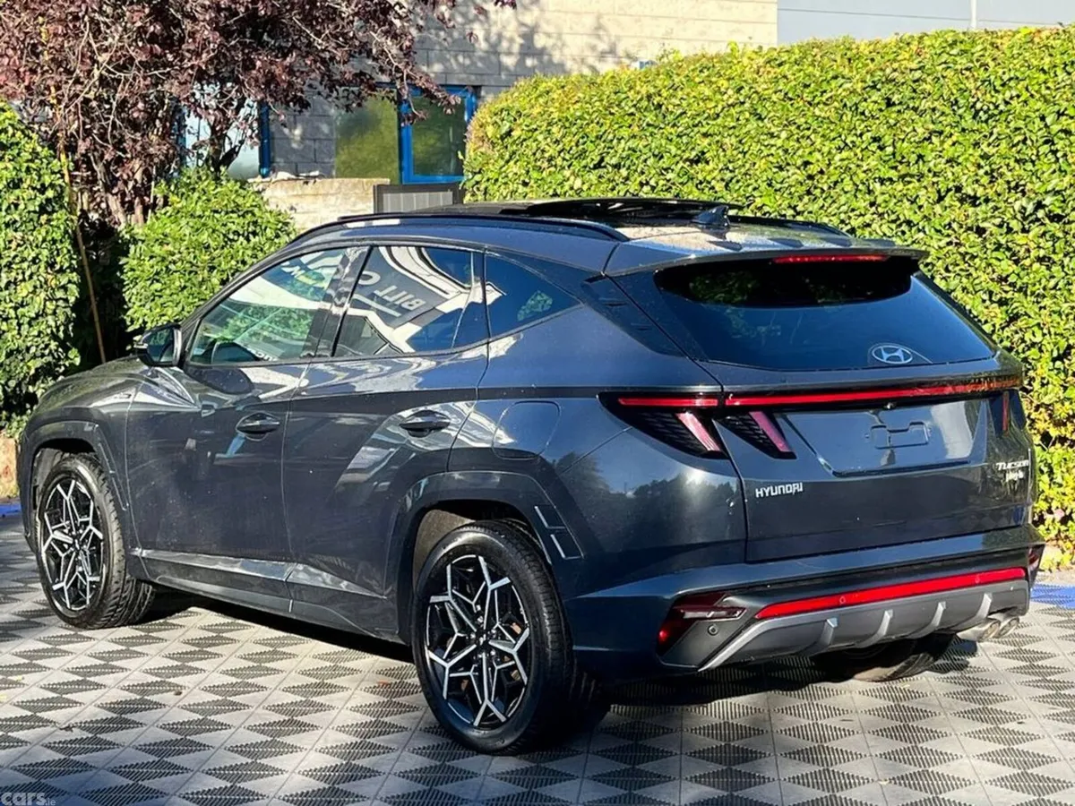 Hyundai Tucson SUV, Petrol Plug-in Hybrid, 2023, Grey