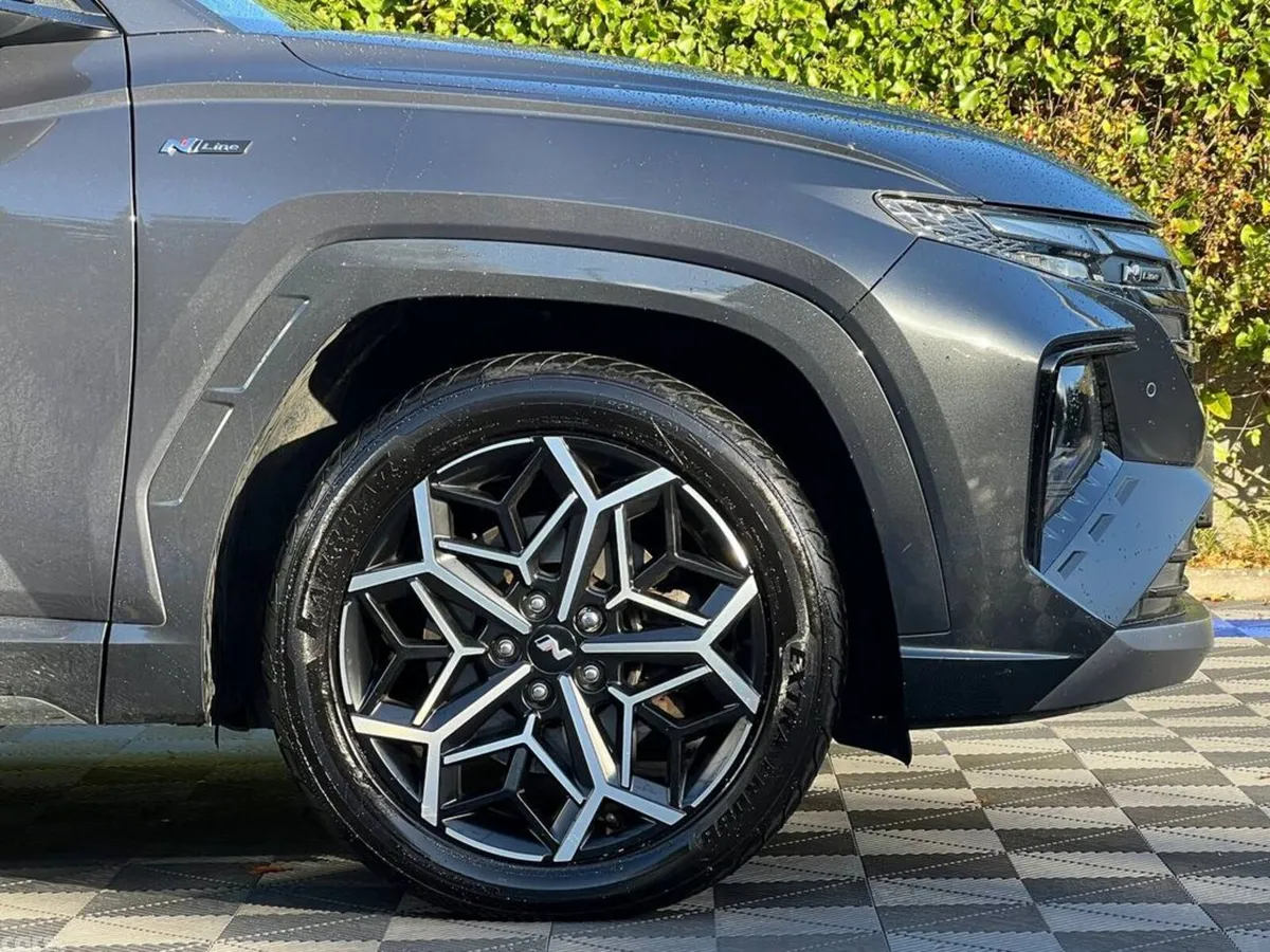 Hyundai Tucson SUV, Petrol Plug-in Hybrid, 2023, Grey