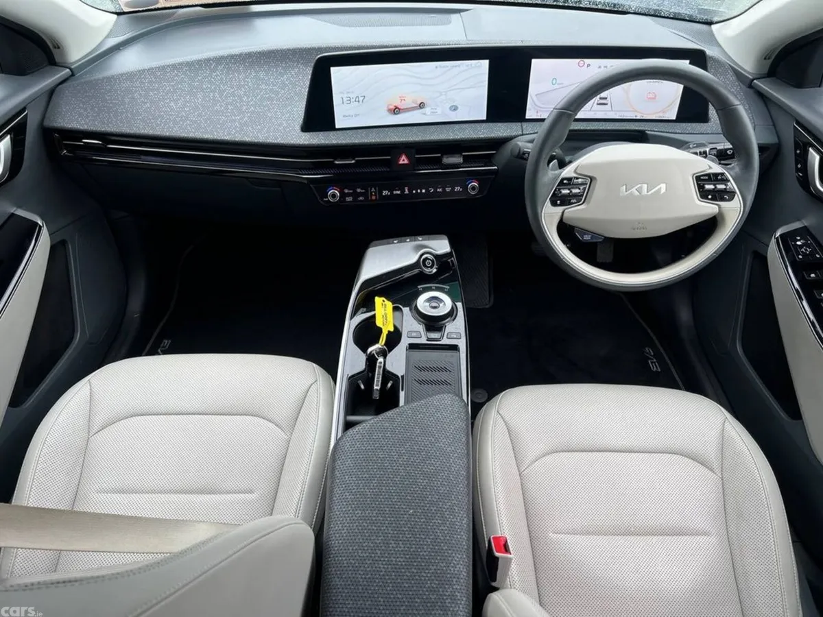 Kia EV6 MPV, Electric, 2024, Blue