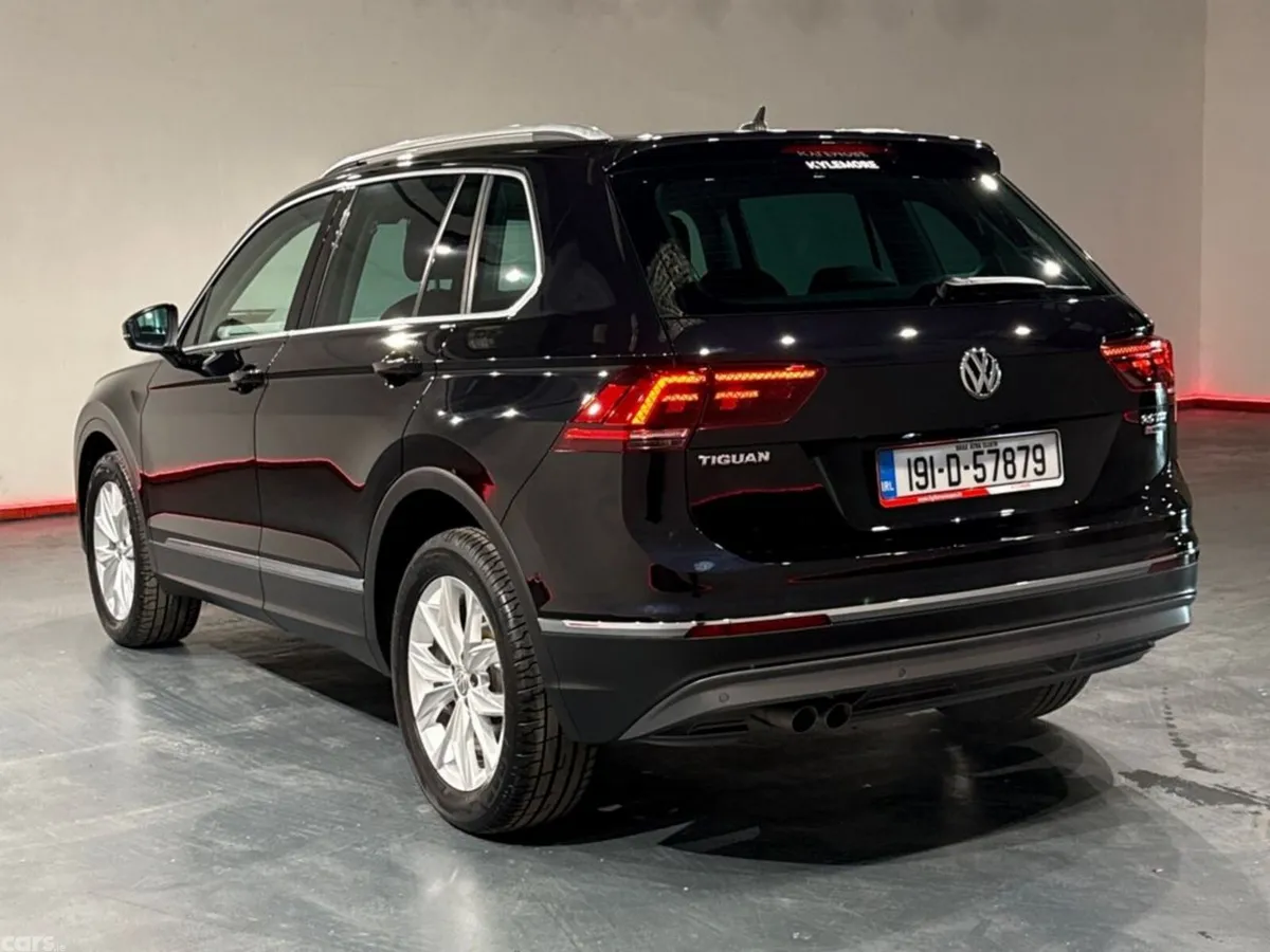 Volkswagen Tiguan SUV, Diesel, 2019, Black