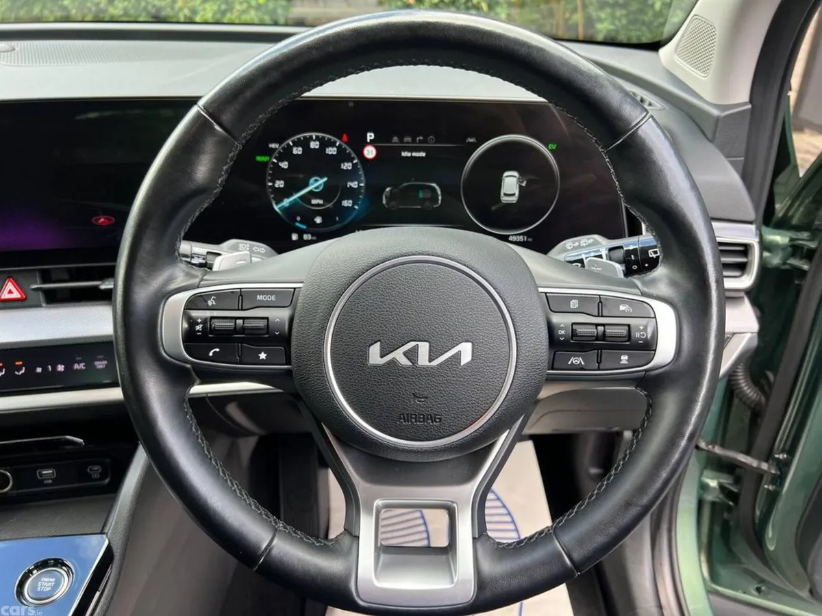 Kia Sportage SUV, Petrol Plug-in Hybrid, 2022, Green