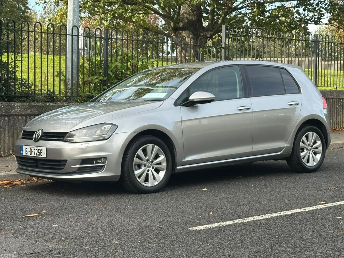 Volkswagen Golf Hatchback, Petrol, 2016, Silver