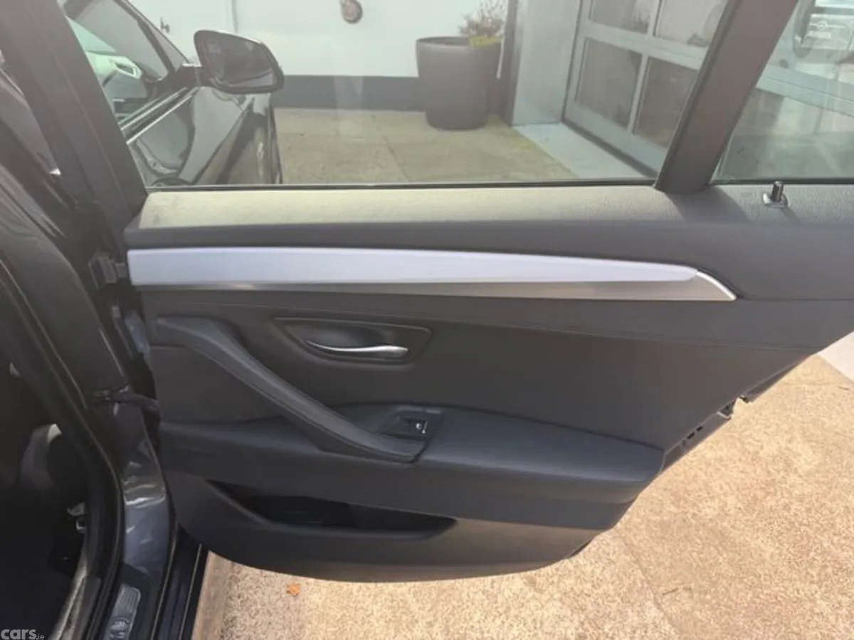 BMW 5-Series Saloon, Diesel, 2015, Grey