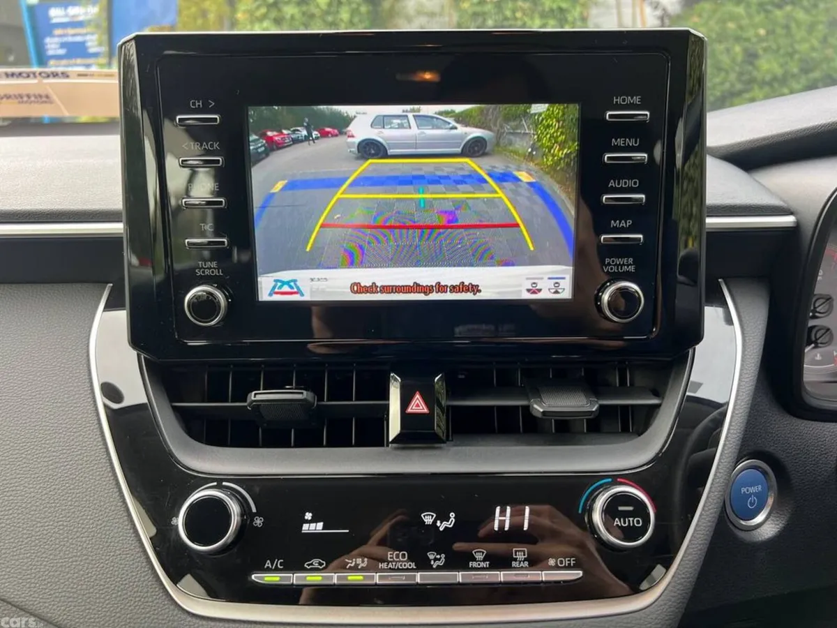 Toyota Corolla Estate, Petrol Hybrid, 2021, White