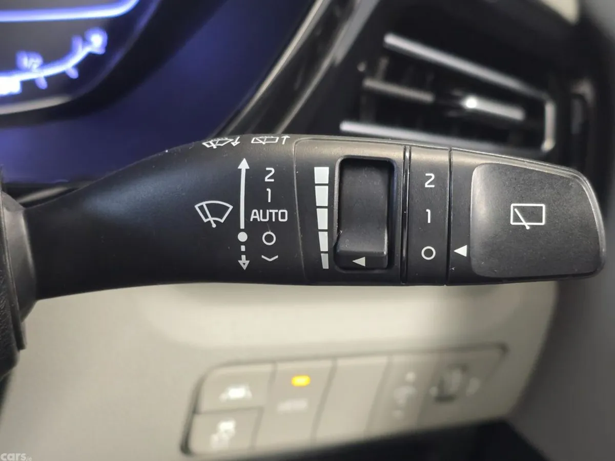 Kia Niro SUV, Petrol Plug-in Hybrid, 2020, Blue