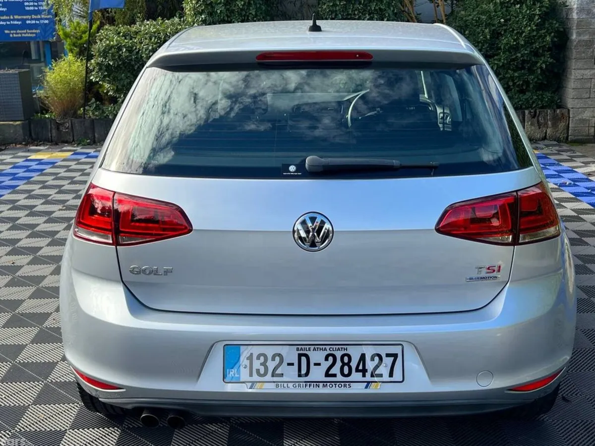 Volkswagen Golf Hatchback, Petrol, 2013, Silver