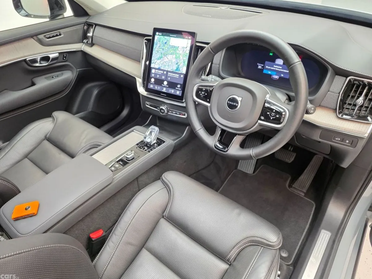 Volvo XC90 SUV, Petrol Plug-in Hybrid, 2025, Grey