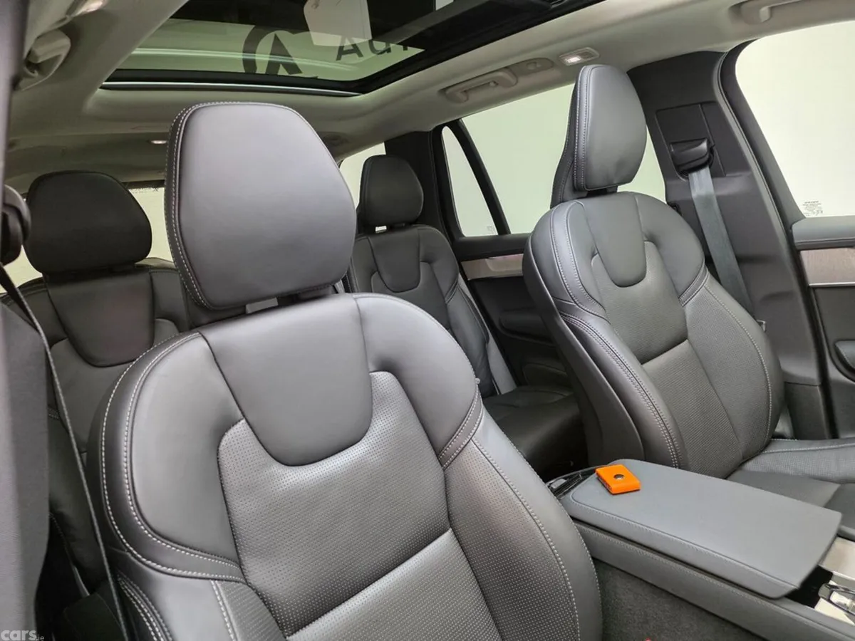 Volvo XC90 SUV, Petrol Plug-in Hybrid, 2025, Grey