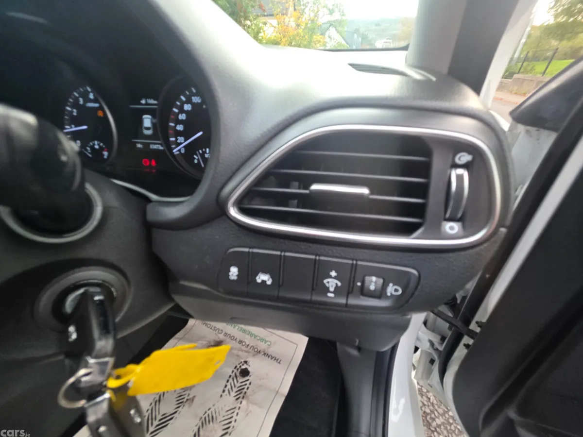 Hyundai i30 Hatchback, Petrol, 2017, White