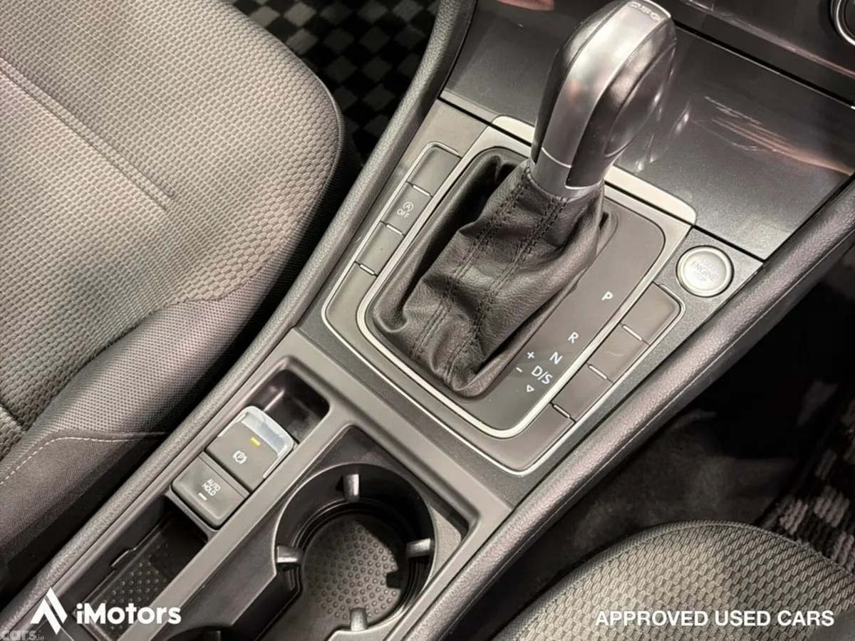 Volkswagen Golf Hatchback, Petrol, 2019, White