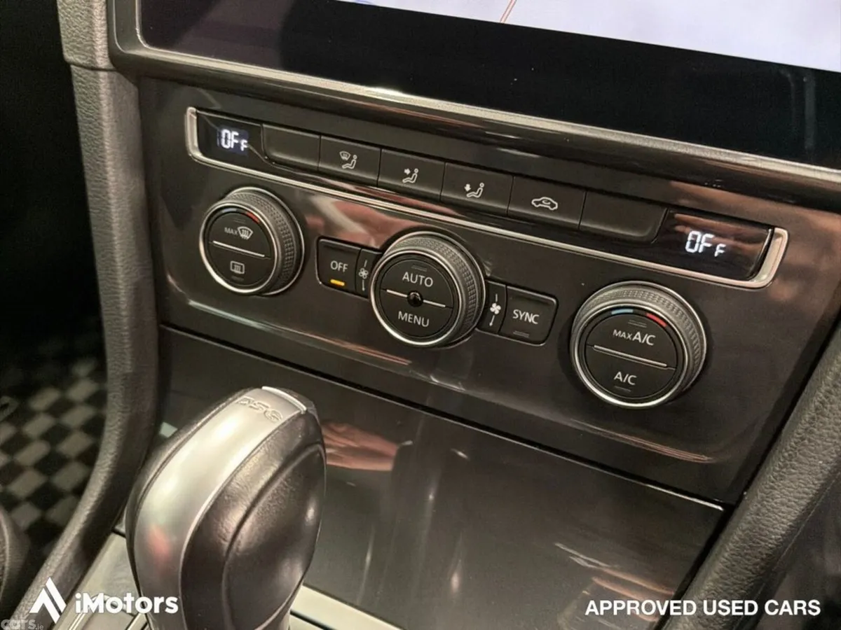 Volkswagen Golf Hatchback, Petrol, 2019, White