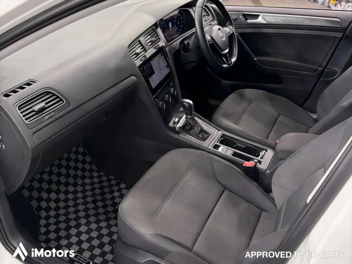 Volkswagen Golf Hatchback, Petrol, 2019, White