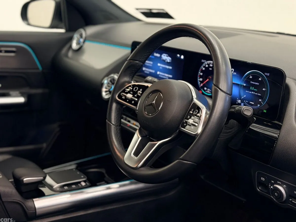 Mercedes-Benz EQA SUV, Electric, 2023, Black