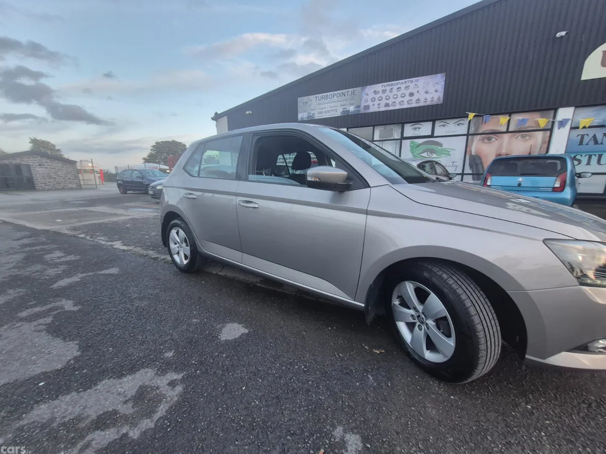 Skoda Fabia Hatchback, Petrol, 2018, Grey