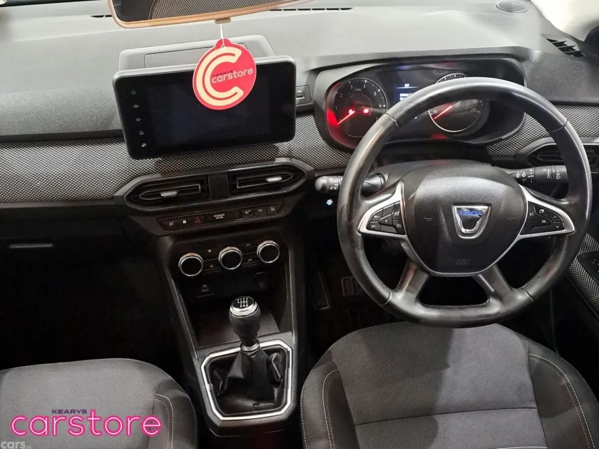 Dacia Jogger Estate, Petrol, 2023, Brown