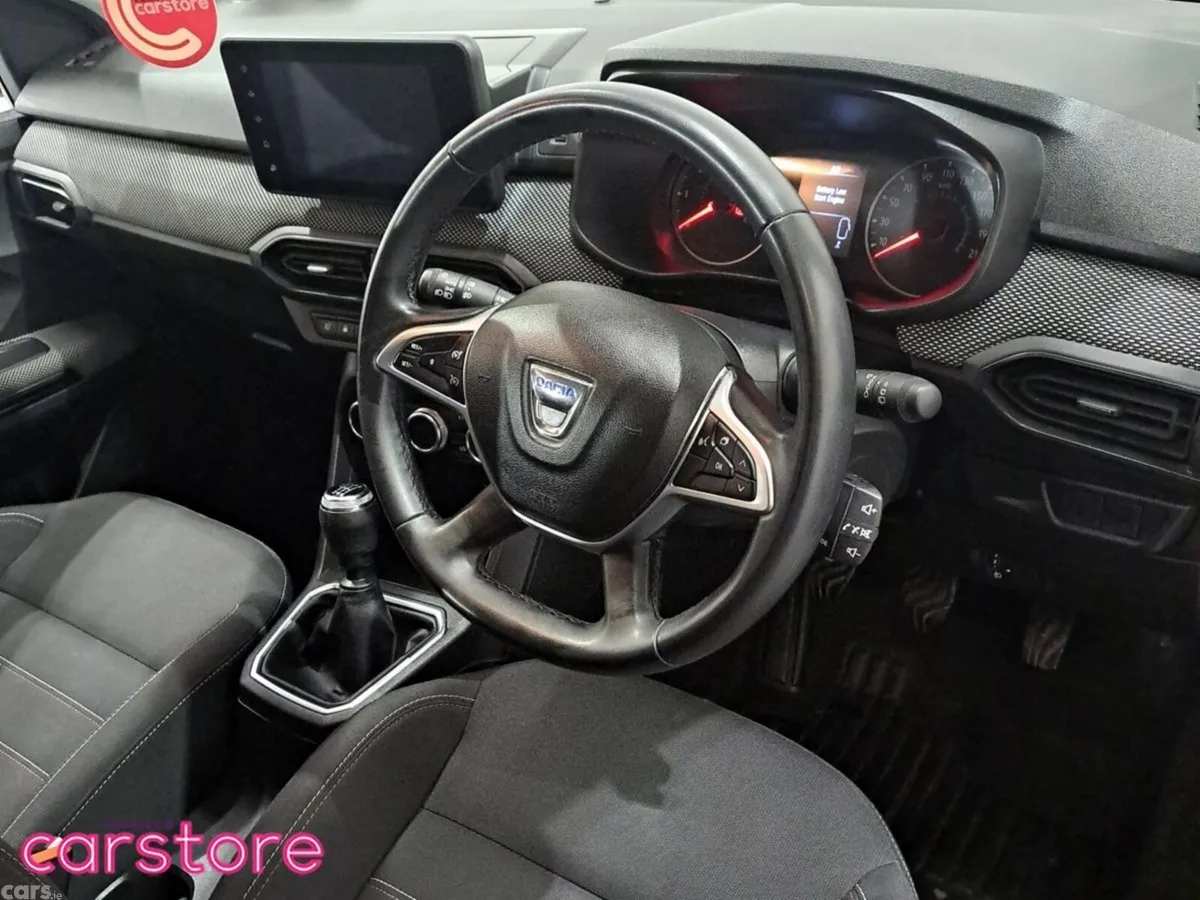 Dacia Jogger Estate, Petrol, 2023, Brown