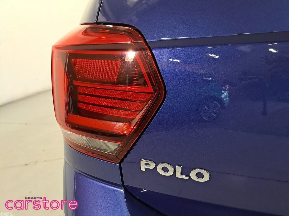 Volkswagen Polo Hatchback, Petrol, 2018, Blue