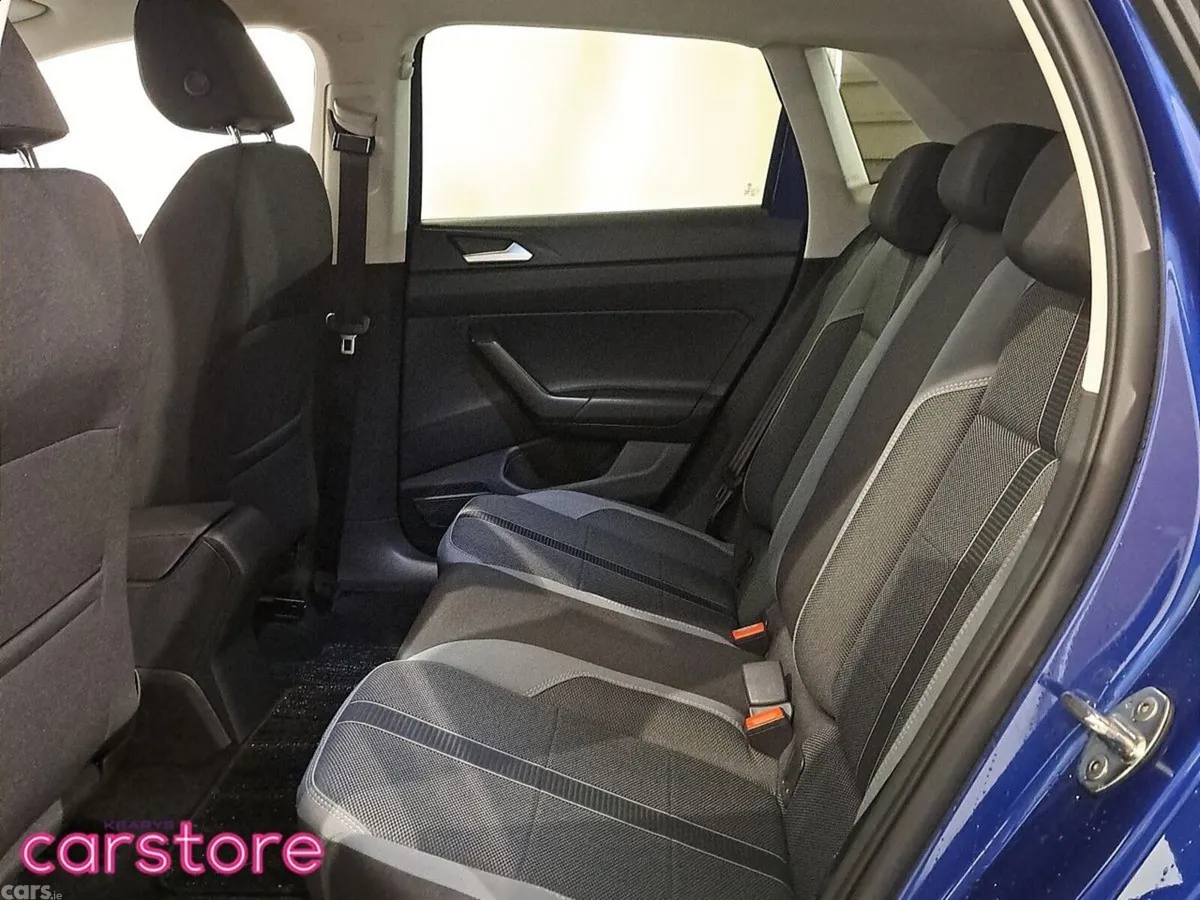 Volkswagen Polo Hatchback, Petrol, 2018, Blue