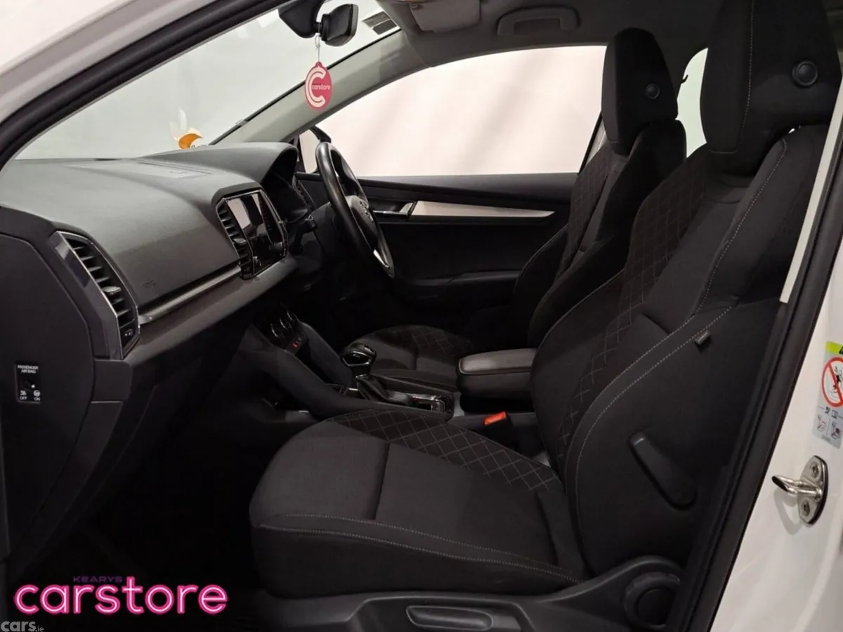 Skoda Karoq Estate, Diesel, 2021, White