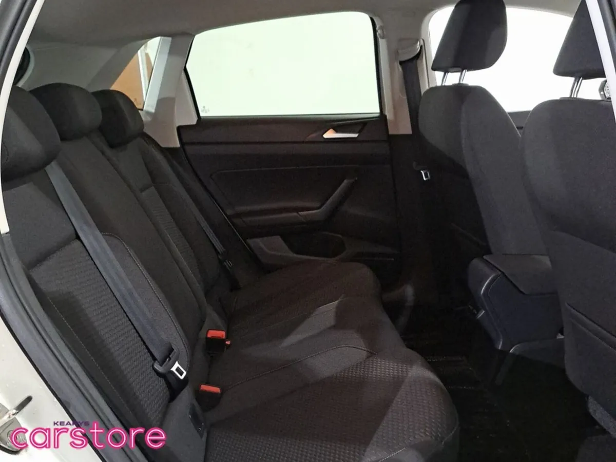 Volkswagen Polo Hatchback, Petrol, 2022, White