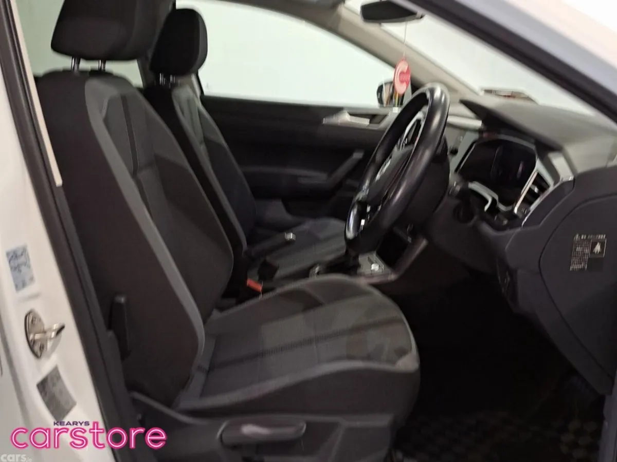 Volkswagen Polo Hatchback, Petrol, 2019, White