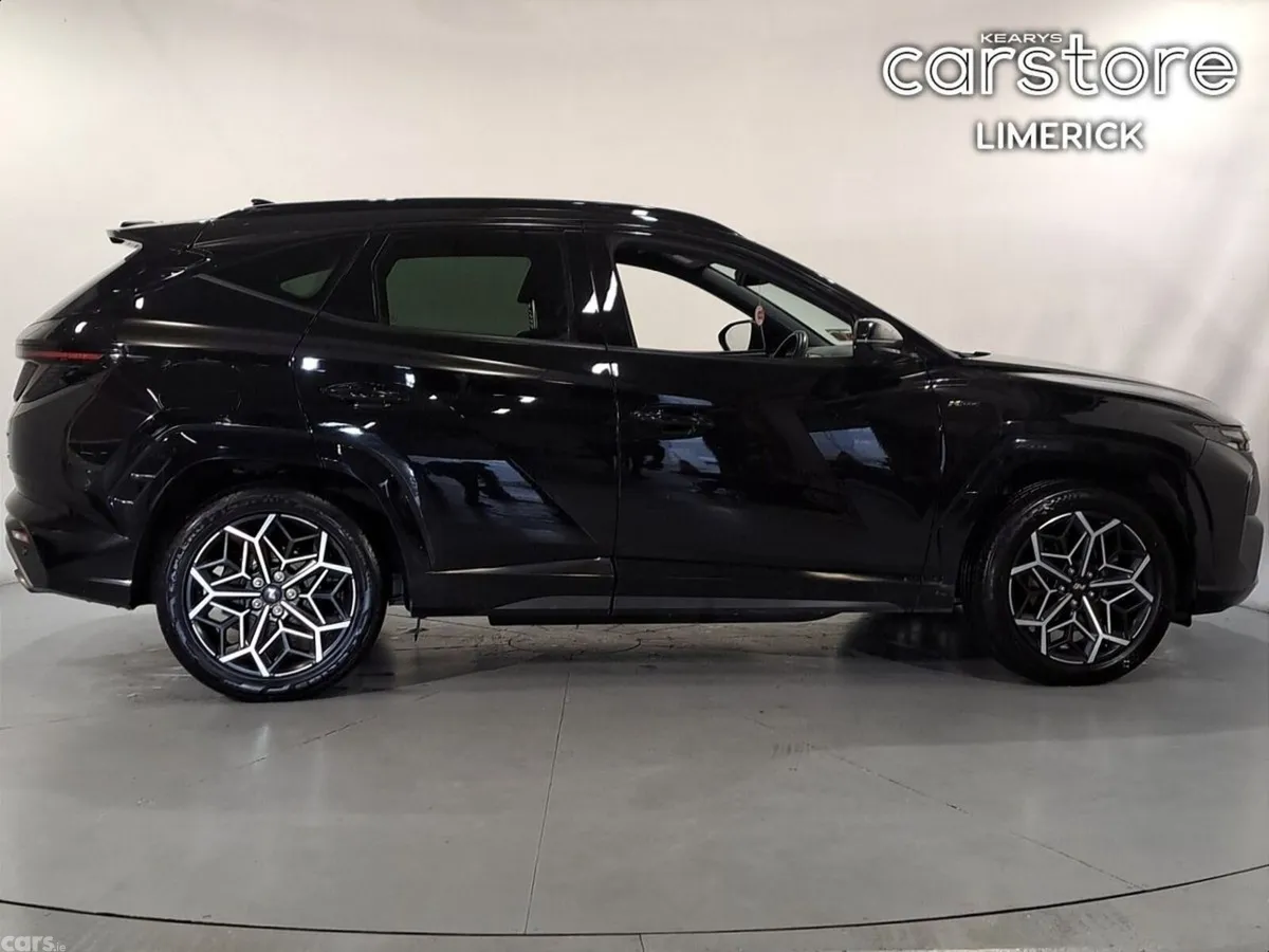 Hyundai Tucson SUV, Petrol Plug-in Hybrid, 2023, Black