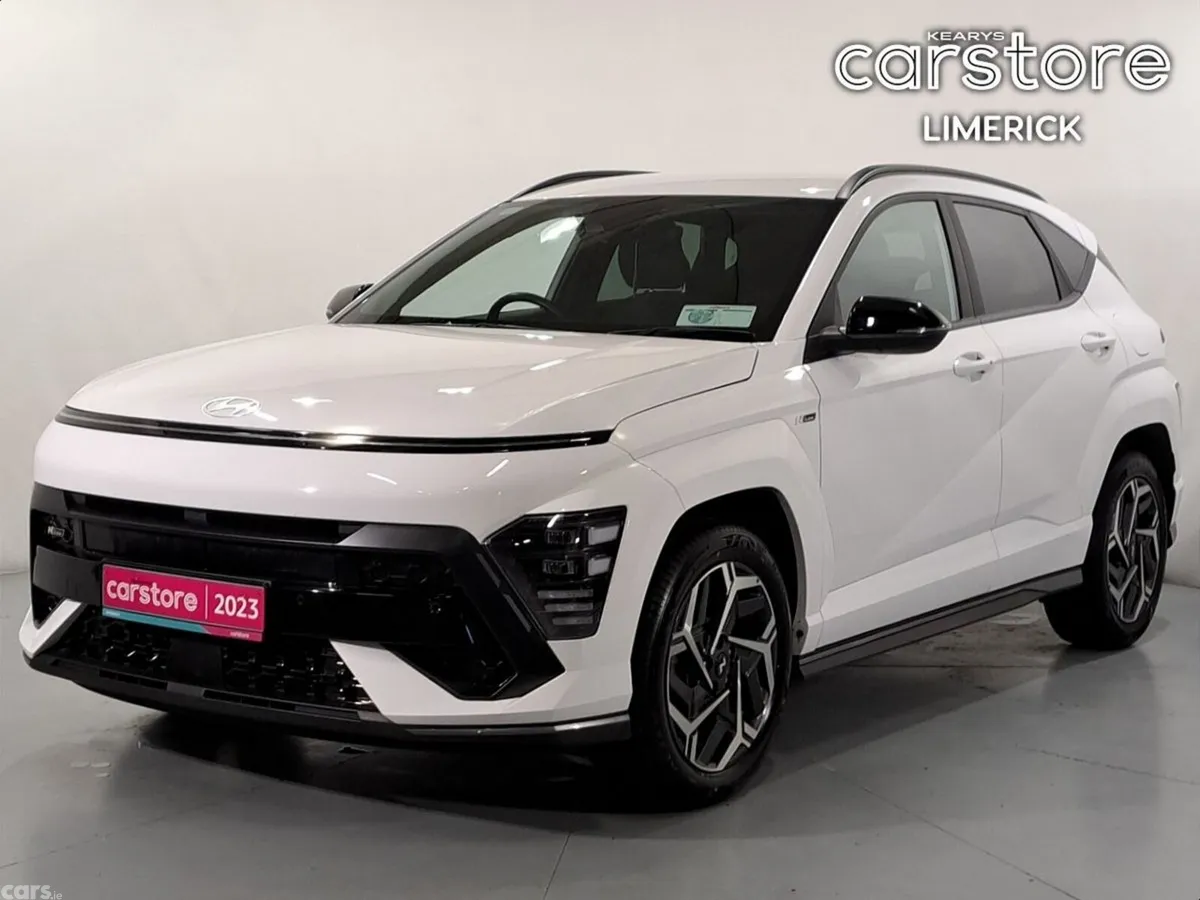 Hyundai KONA MPV, Petrol, 2023, White