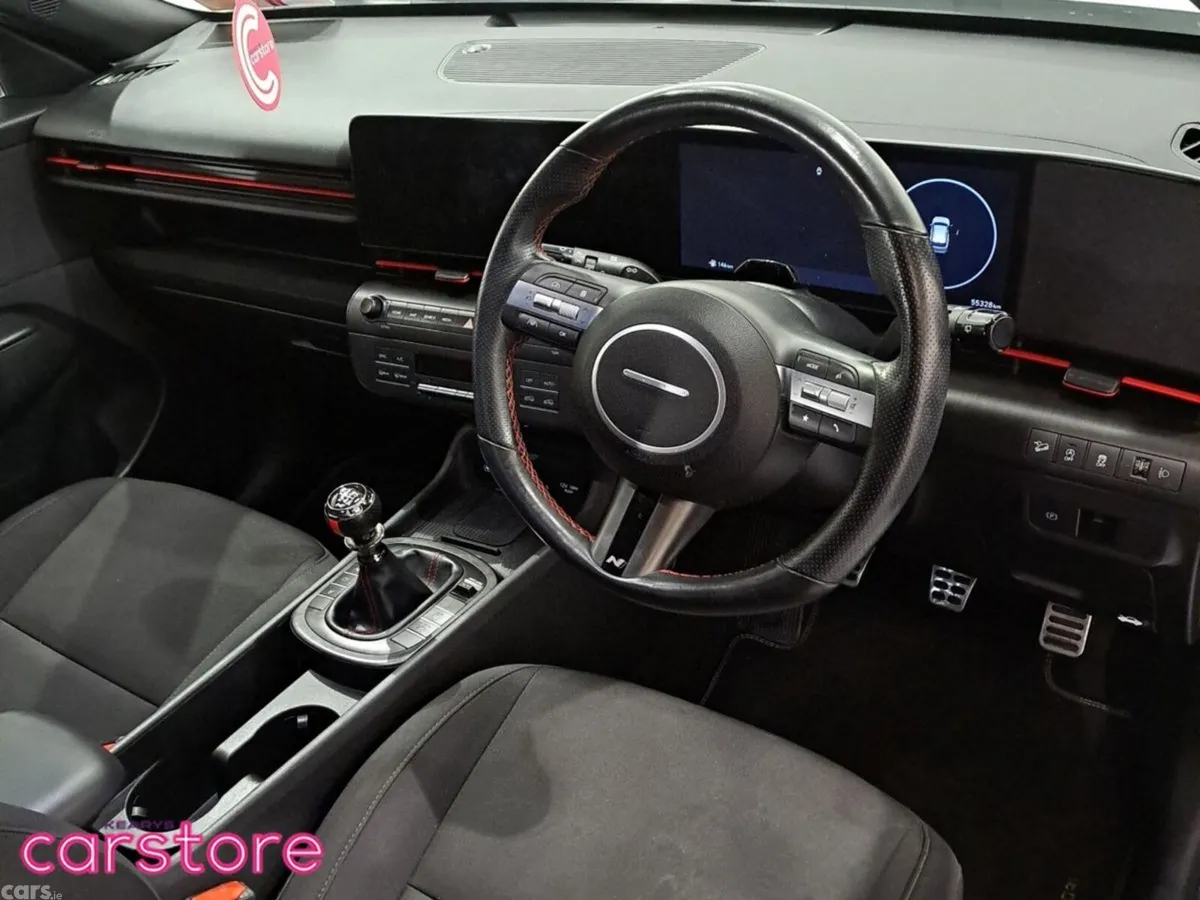 Hyundai KONA MPV, Petrol, 2023, White